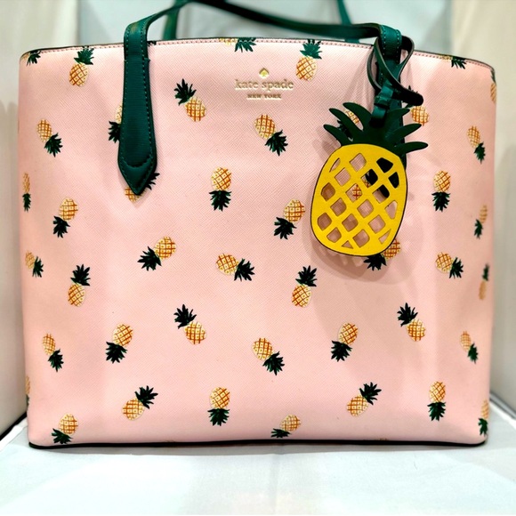 kate spade Handbags - Kate Spade Pineapple Tote